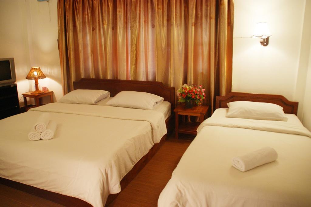 Malany Villa 1 Vang Vieng Ruang foto