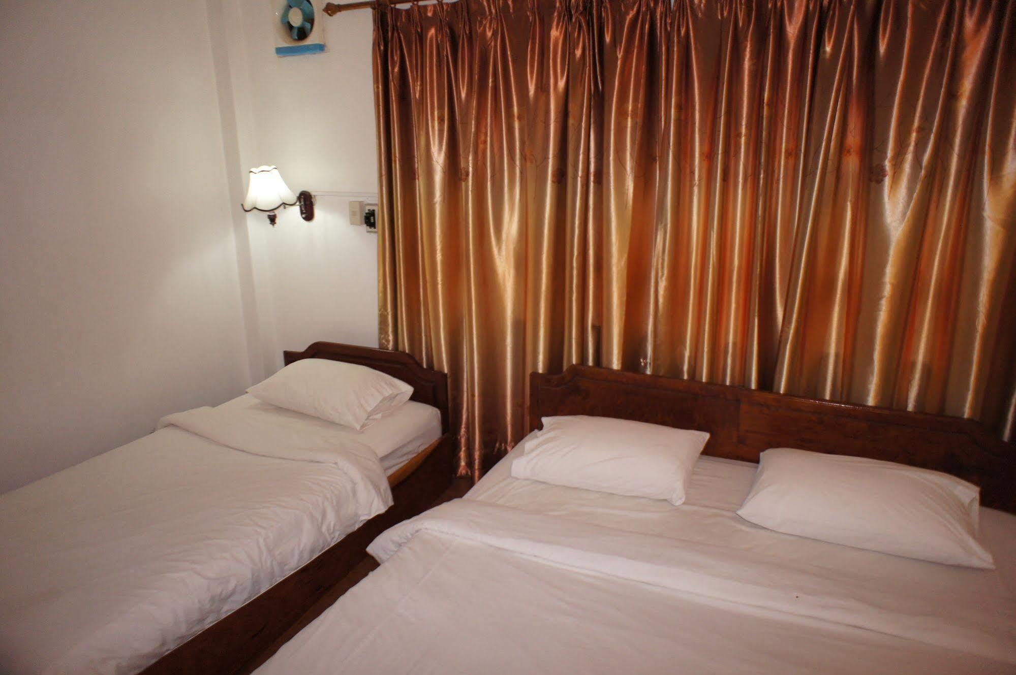 Malany Villa 1 Vang Vieng Bagian luar foto