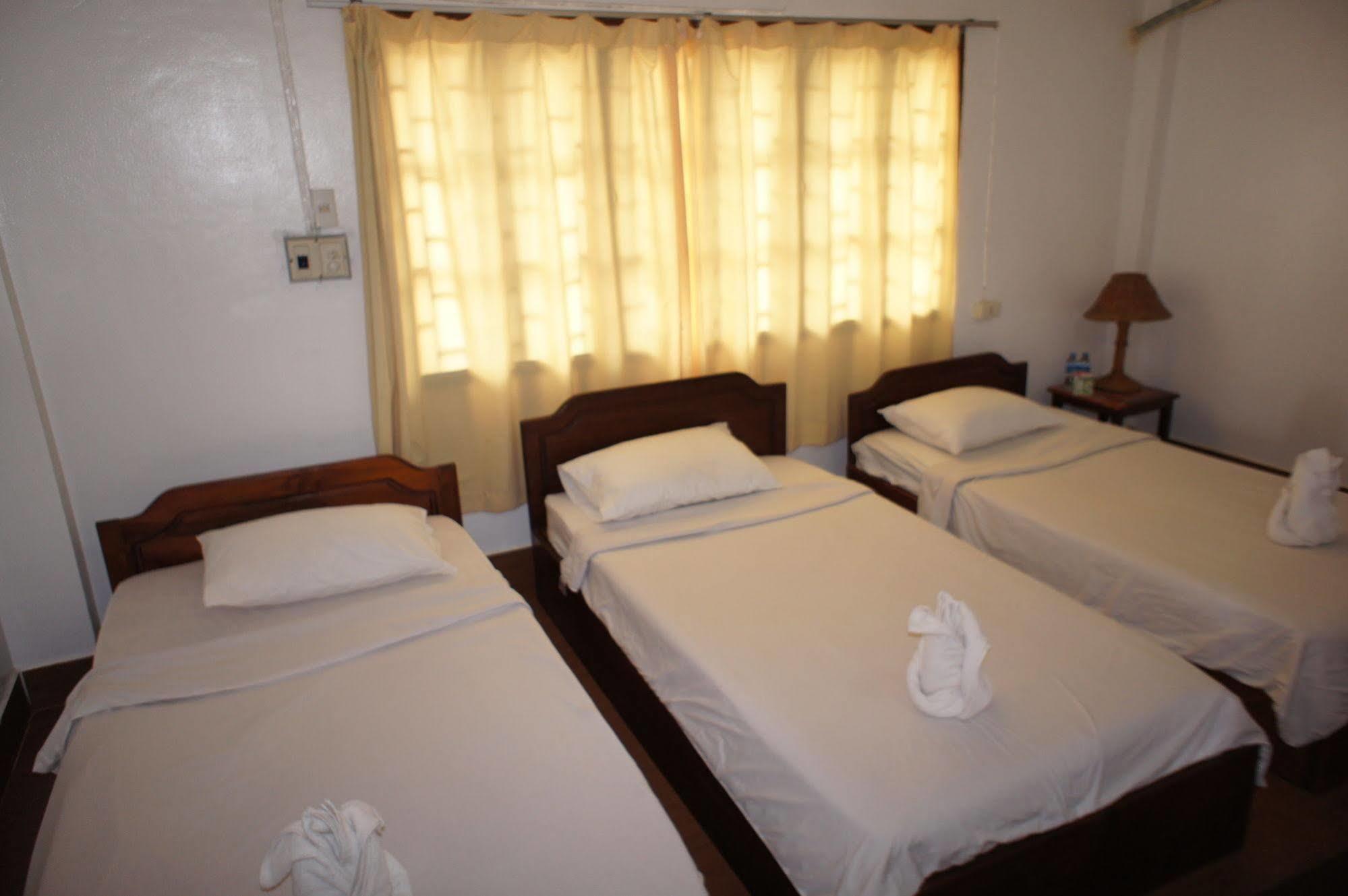 Malany Villa 1 Vang Vieng Bagian luar foto