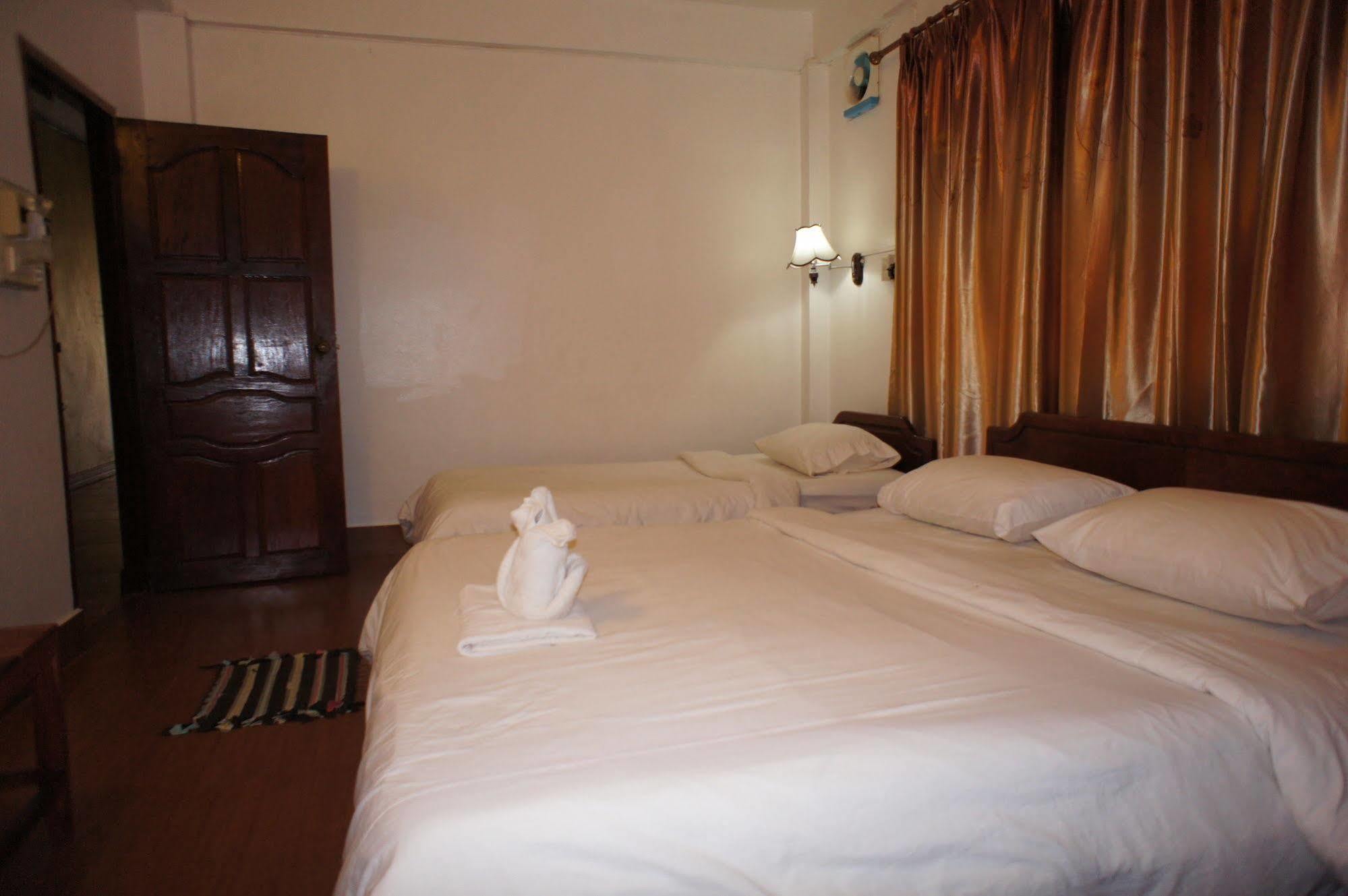 Malany Villa 1 Vang Vieng Bagian luar foto