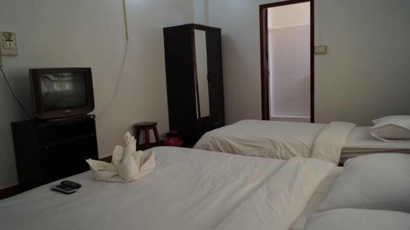Malany Villa 1 Vang Vieng Bagian luar foto
